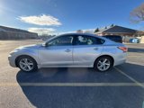 Used 2015 Nissan Altima 2.5 SV w/ Convenience Package image 2
