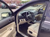 Used 2013 Lincoln MKT AWD image 5