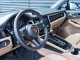 Certified 2024 Porsche Macan image 4