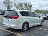 Used 2023 Chrysler Voyager LX image 4