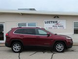 Used 2018 Jeep Cherokee Latitude w/ Cold Weather Group image 3