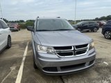 Used 2019 Dodge Journey SE image 4