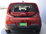 Used 2022 Kia Soul LX image 4