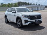 Used 2024 Volkswagen Atlas Cross Sport SEL R-Line image 4