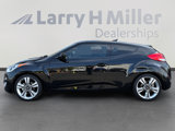 Used 2017 Hyundai Veloster Value Edition image 2