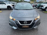 Used 2022 Nissan Versa SV image 2