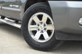 Used 2014 Nissan Titan SV image 2