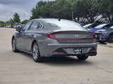 Used 2023 Hyundai Sonata SEL w/ Convenience Package image 3