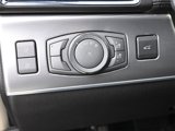 Used 2013 Lincoln MKX FWD image 4