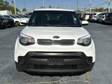 Used 2017 Kia Soul image 2