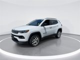 Used 2023 Jeep Compass Latitude image 4