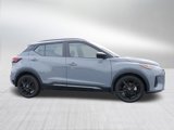 Used 2023 Nissan Kicks SR image 2