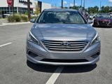 Used 2016 Hyundai Sonata SE image 2
