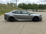 Used 2025 Toyota Camry SE image 4
