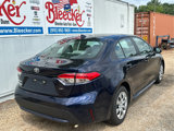 Used 2022 Toyota Corolla LE image 3