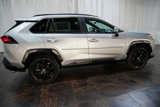Used 2022 Toyota RAV4 SE image 3