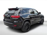 Used 2021 Jeep Grand Cherokee Laredo X image 3