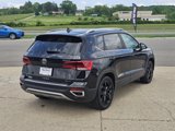 Used 2022 Volkswagen Taos SE image 5