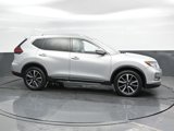 Used 2020 Nissan Rogue SL w/ Premium Package image 3