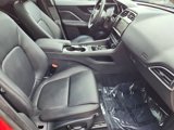 Used 2017 Jaguar F-PACE Premium image 3