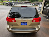 Used 2010 Toyota Sienna LE image 6