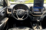 Used 2018 Jeep Cherokee Limited image 5