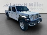 Used 2023 Jeep Gladiator Sport image 4
