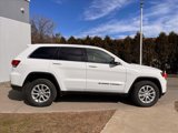 Used 2022 Jeep Grand Cherokee Laredo X image 2