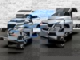 Used 2022 Nissan Rogue SV image 2