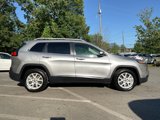 Used 2015 Jeep Cherokee Latitude image 4