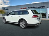 Used 2019 Volkswagen Golf Alltrack SE image 3