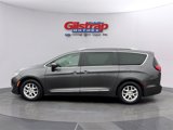 Used 2020 Chrysler Pacifica Touring-L image 3