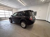 Used 2014 Land Rover LR2 HSE image 4