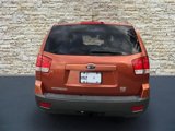 Used 2009 Kia Borrego LX w/ Convenience Pkg image 6