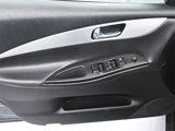 Used 2017 INFINITI QX50 2WD image 5
