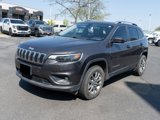 Used 2019 Jeep Cherokee Latitude Plus w/ Comfort/Convenience Group image 3