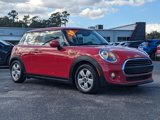 Used 2019 MINI Cooper 2-Door Hardtop image 2