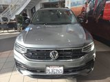 Certified 2024 Volkswagen Tiguan SE R-Line image 3