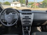 Used 2010 Ford Focus SE image 6