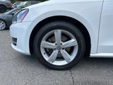 Used 2012 Volkswagen Passat 2.5 SE image 2