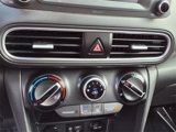 Used 2019 Hyundai Kona SE image 5