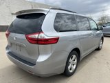 Used 2017 Toyota Sienna LE image 5