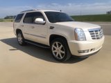 Used 2012 Cadillac Escalade Luxury image 3