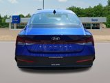 New 2025 Hyundai Elantra SE image 5