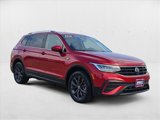 Used 2022 Volkswagen Tiguan SE image 3