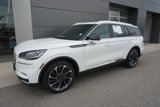 Used 2023 Lincoln Aviator Reserve w/ Equipment Group 201A image 3