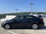 Used 2022 Toyota Corolla LE image 4