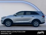 Used 2019 Kia Sorento LX image 2
