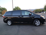 Used 2015 Toyota Sienna L image 5