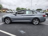 Used 2024 Volkswagen Jetta SE image 4